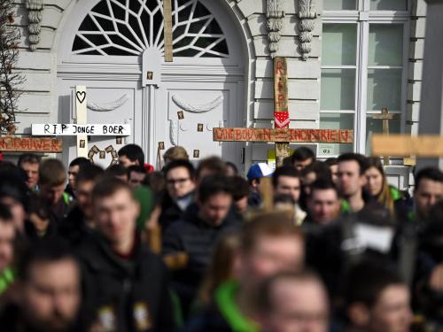 Une semaine plus tôt, le 8 février, les agriculteurs faisaient déjà le pied de grue avec des pancartes devant la résidence de Jan Jambon.