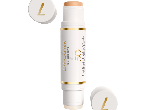 Double stick solaire invisible et teinté SPF 50, Lancaster, 50 euros les 12 gr.