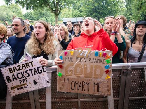 De compact Disc Dummies kreeg het publiek meteen mee. (foto Davy Coghe)