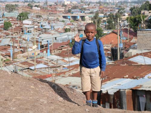 Kibera’s is met ruim een half miljoen inwoners de grootste sloppenwijk van Afrika.