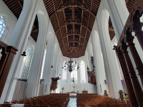 Interieur van de Sint-Baafskerk