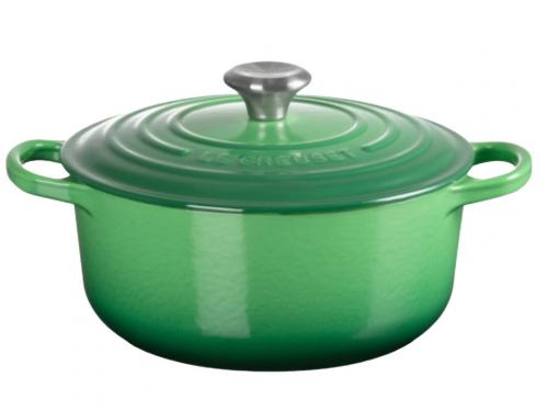 Stoofpan in geëmailleerd gietijzer - € 265 - Le Creuset.
