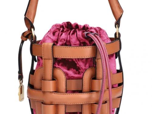 Le Claxon 01 uit kalfsleer - € 990 - Morobé.