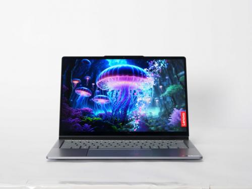 ThinkBook VertiFlex Concept.