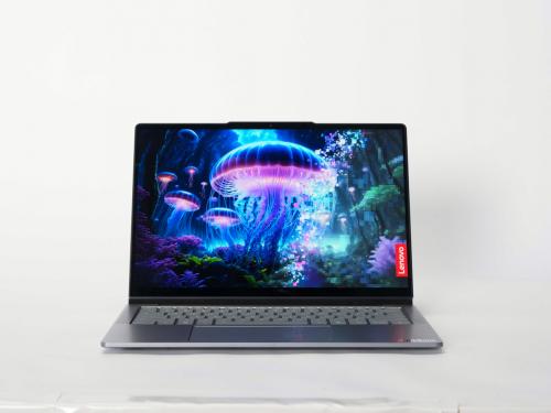 ThinkBook VertiFlex Concept.
