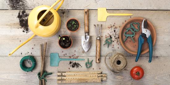 outils de jardinage