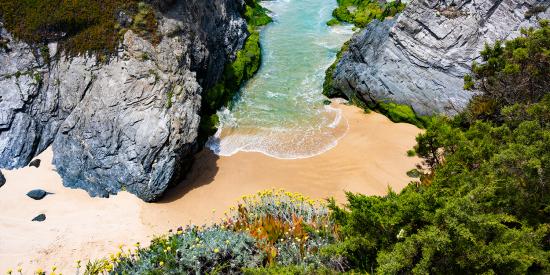 Verbogen stranden in Portugal