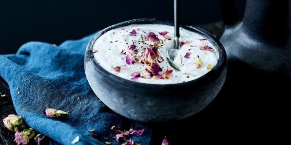 Recette: parfait givré à la rose pour faire fondre les amoureux