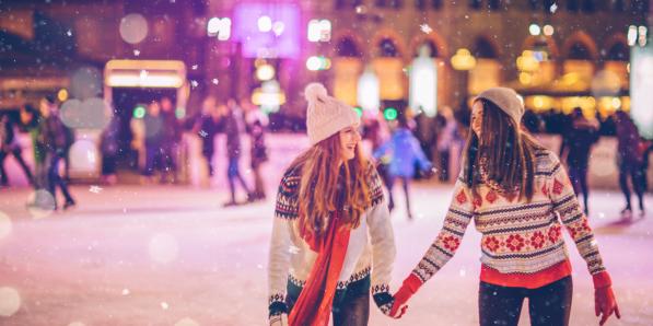 Pairi Daiza construit une énorme patinoire éphémère pour les fêtes - Gael