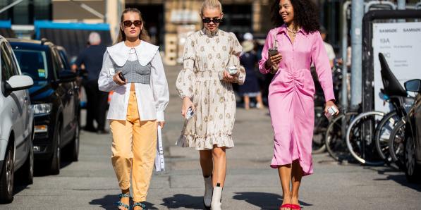 Une pièce, deux looks: comment porter la robe cool de l'automne?