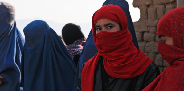 Plus d'Afghanes à l'écran pour les talibans - DR Canva