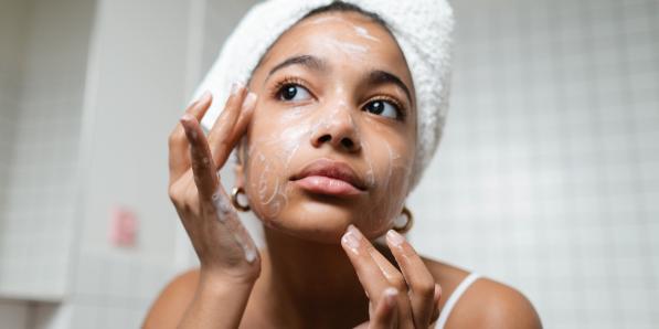 Droge velletjes neus