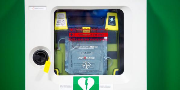 AED defibrilator