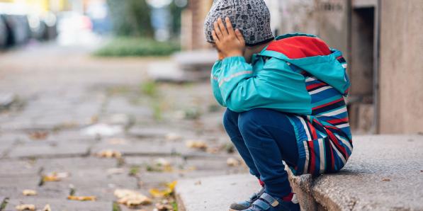 enfant pauvre pauvreté