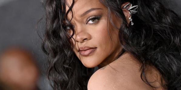 Alt_Rihanna