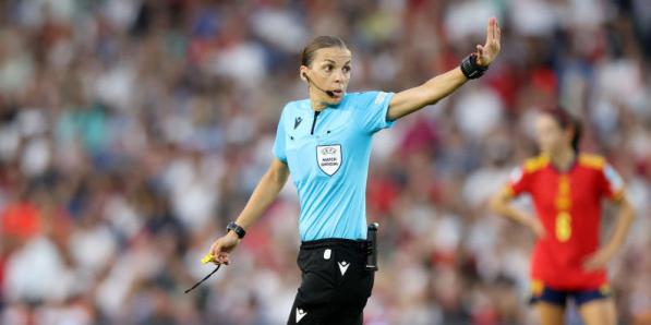 Alt_arbitre
