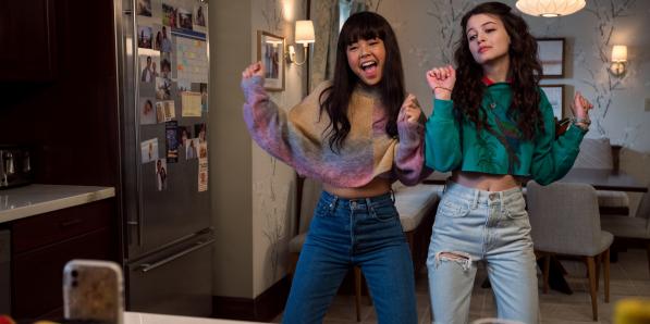 alt_Ginny & Georgia