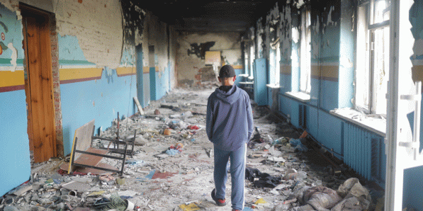 Een verwoeste school in Lyman, Oekraïne, eerder deze maand.