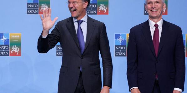 Mark Rutte en Jens Stoltenberg op 13 juli 2023.