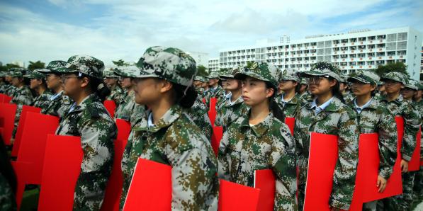 Étudiants militaires en Chine