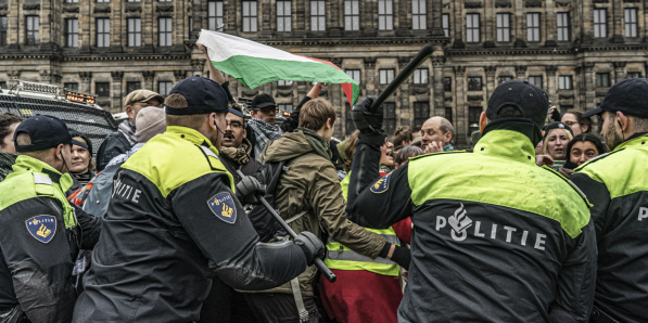 Violences à Amsterdam