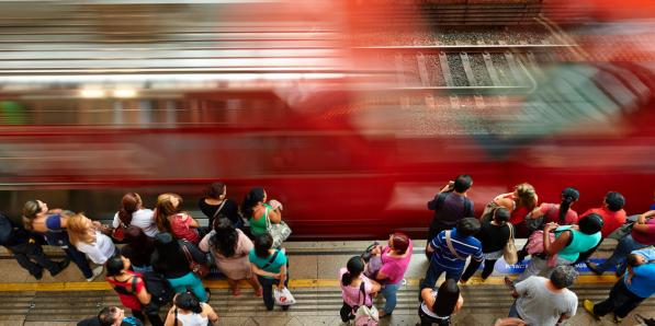 trein perron mensen