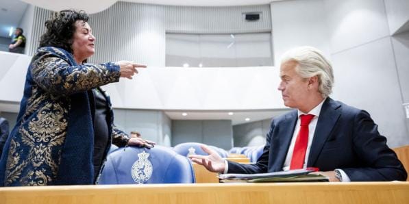 Carline Van der Plas en Geert Wilders in de Tweede Kamer