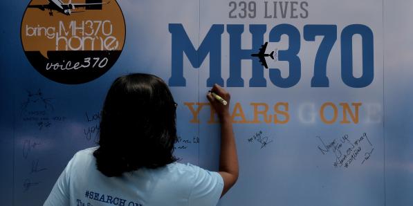 Recherches vol MH370