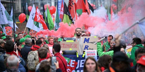 Réforme chômage Cour constitutionnelle