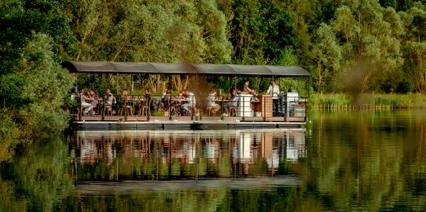 dinner on the lake