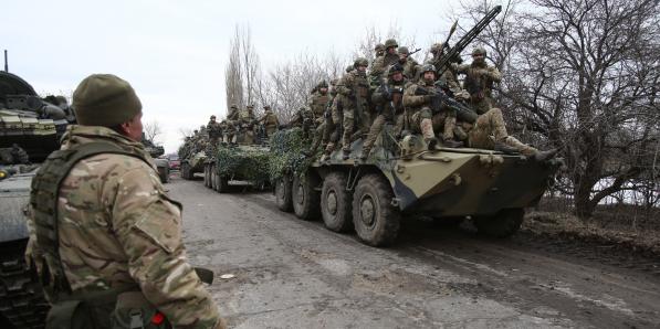 Soldats ukrainiens dans la région de Lugansk le 24 février 2022.