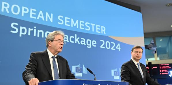 Paolo Gentiloni en Valdis Dombrovskis.