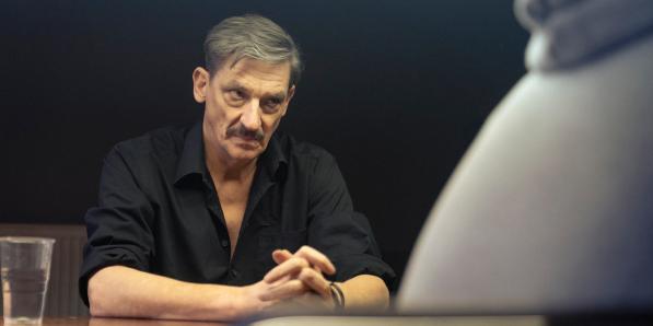 de twaalf: de assepoestermoord