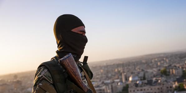 Etat islamique gouvernement syrien