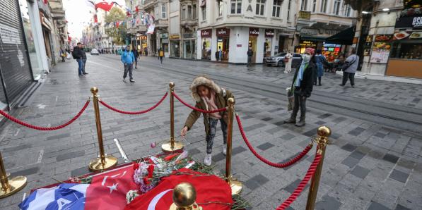 De Turkse luchtaanvallen volgen op de bomaanslag onlangs in de Turkse metropool Istanbul, die zes mensen het leven kostte.