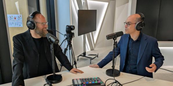 Hoofdredacteurs Bert Bultinck van Knack en Stijn Fockedey van Trends