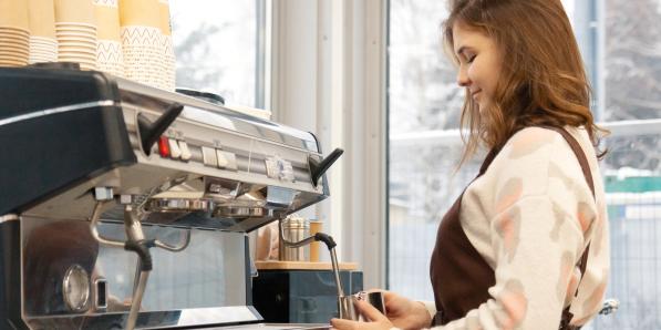 étudiant jobiste travail
