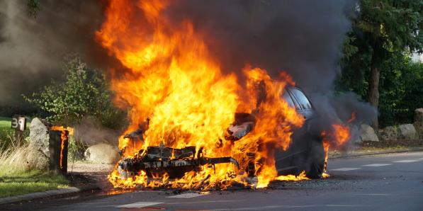 Incendies voitures électriques