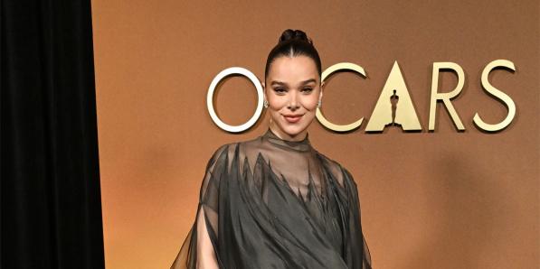 hailee steinfeld is zwanger