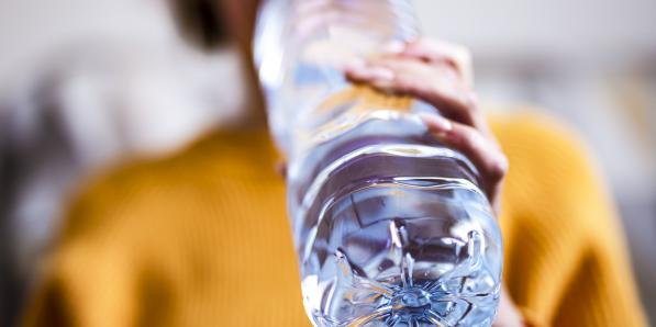 TFA eau bouteille
