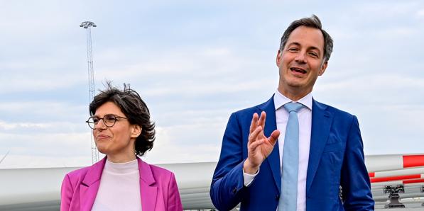 Tinne Van der Straeten (Groen) en Alexander De Croo (Open VLD) op 18 mei 2022.