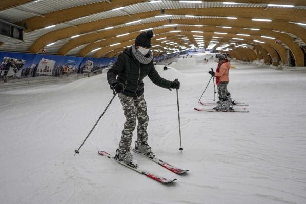 Ouders zijn nog niet welkom op de sneeuw, maar hun kinderen wel al.© CLL