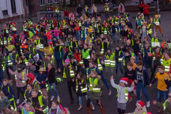 Felle kleuren in de Gulleboom in Gullegem.© SLW