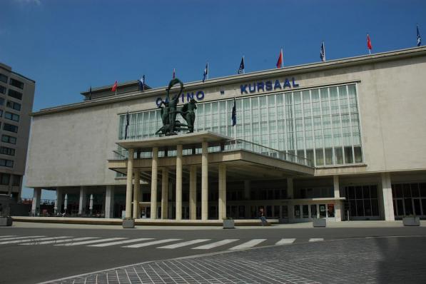 In het Kursaal zullen de inwoners van heel Oostende en Middelkerke worden gevaccineerd.