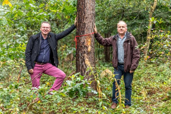 Christophe Depamelaere uit Wingene en Bruggeling Ivan De Clerck hebben samen de vzw Bescherming Bomen en Natuur - BB&N - opgericht.©WMe by Wouter Meeus WME