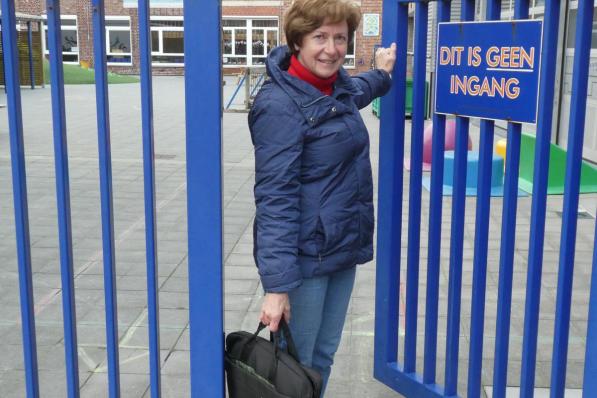 Voor Lieve Verstraete gaat de schoolpoort nu voorgoed dicht.© Luc