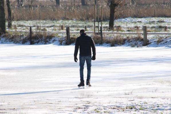 Meteen werden de eerste rondjes gedraaid.© JV