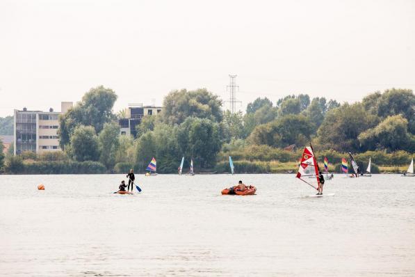 De Stad Brugge wil van de Sint-Pietersplas een soort Brugse Blaarmeersen maken, zoals in Gent. Een klimaatbestendig recreatiegebied, met gezonde mix tussen sport, recreatie en natuur.©Davy Coghe Davy Coghe