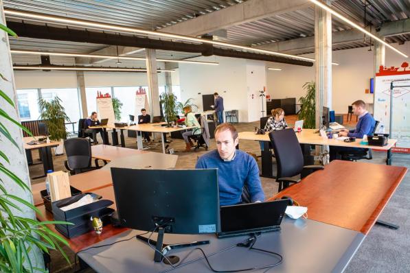 De eerste (tech) start-ups namen hun intrek in INC.ubator van Brugge.Inc.© Davy Coghe