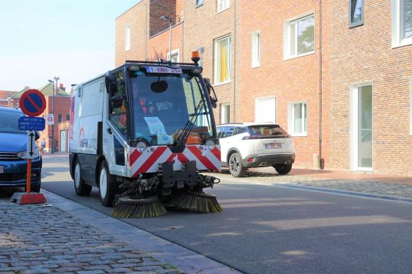 De stad zelf gaat met een veegplan aan de slag.© AN